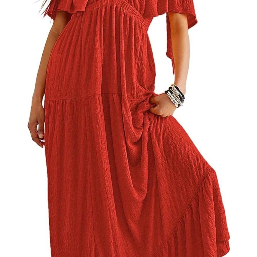 Red Women's Maxi Dress - Classic Flowing Summer Dress